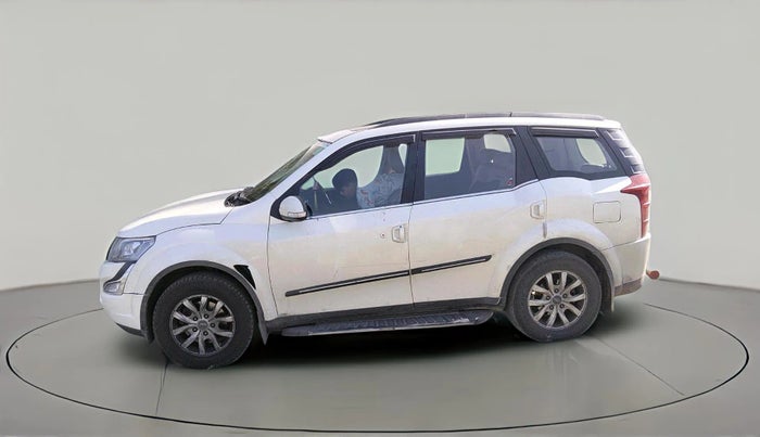 2016 Mahindra XUV500 W10 AWD AT, Diesel, Automatic, 1,33,279 km, exterior