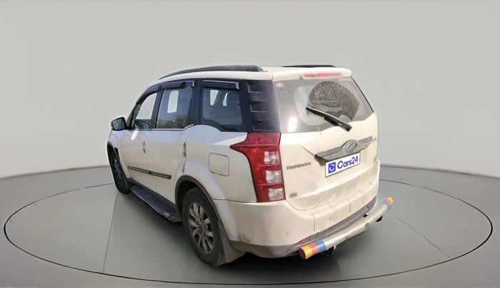 2016 Mahindra XUV500 W10 AWD AT, Diesel, Automatic, 1,33,279 km, exterior