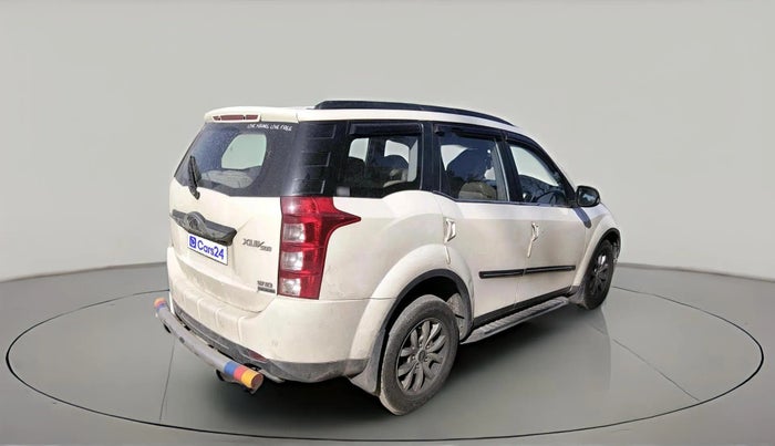 2016 Mahindra XUV500 W10 AWD AT, Diesel, Automatic, 1,33,279 km, exterior