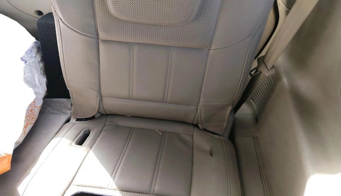 2016 Mahindra XUV500 W10 AWD AT, Diesel, Automatic, 1,33,279 km, interior