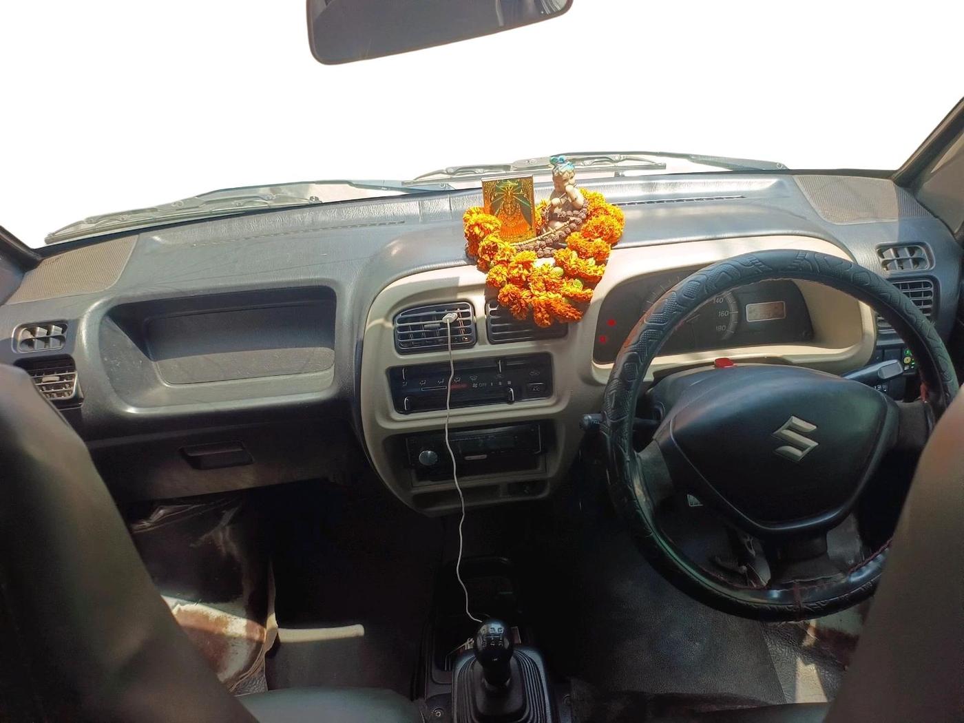 2019 Maruti Eeco 5 STR CNG WITH HTR, CNG, Manual, 2,10,416 km, interior