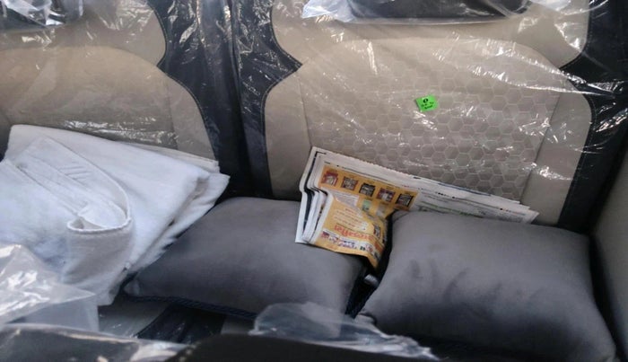 2025 Renault TRIBER Emotion, Petrol, Manual, 2,793 km, interior