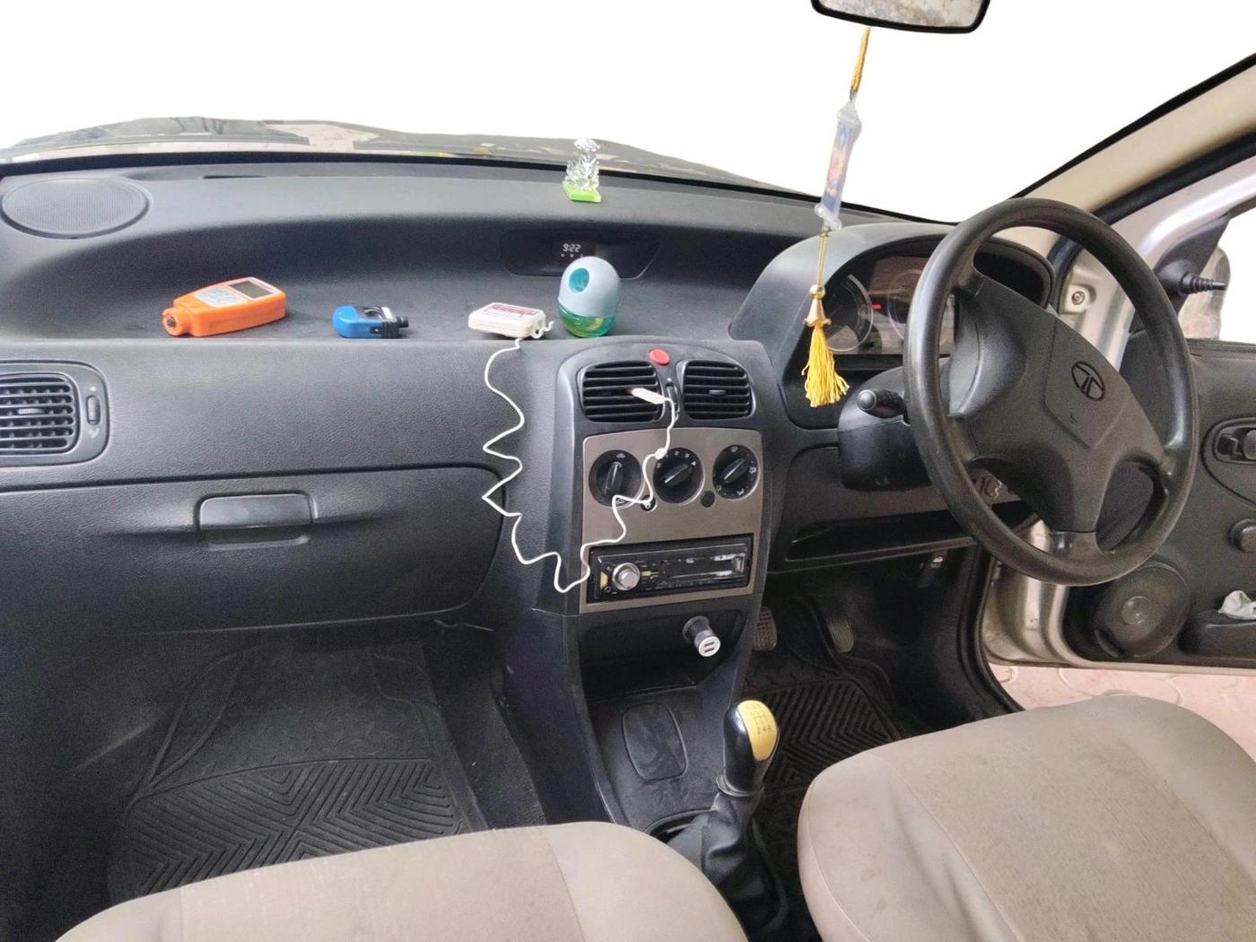 2016 Tata Indica EV2 LS, Diesel, Manual, 36,090 km, interior