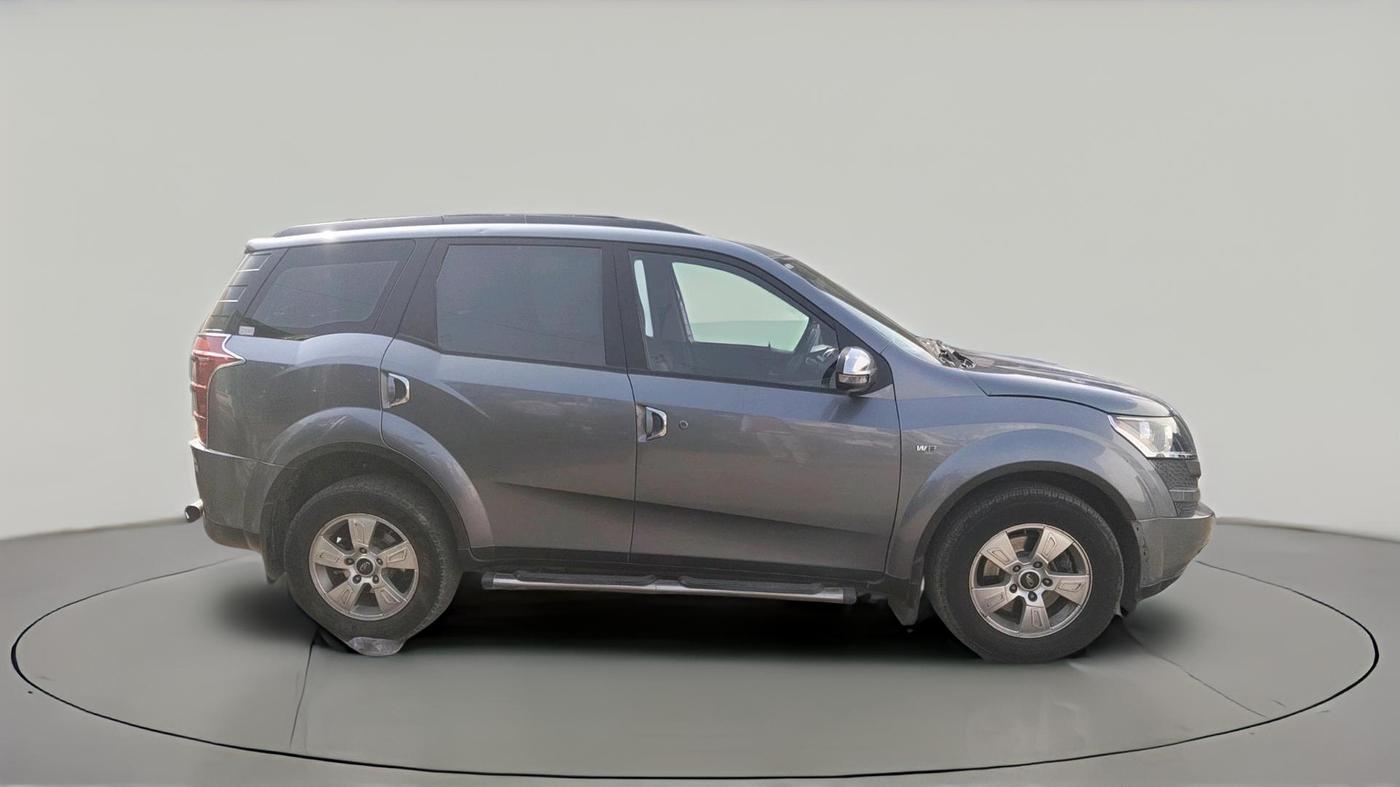 2012 Mahindra XUV500 W8, Diesel, Manual, 86,650 km, exterior