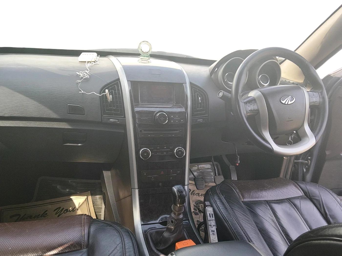 2012 Mahindra XUV500 W8, Diesel, Manual, 86,650 km, interior