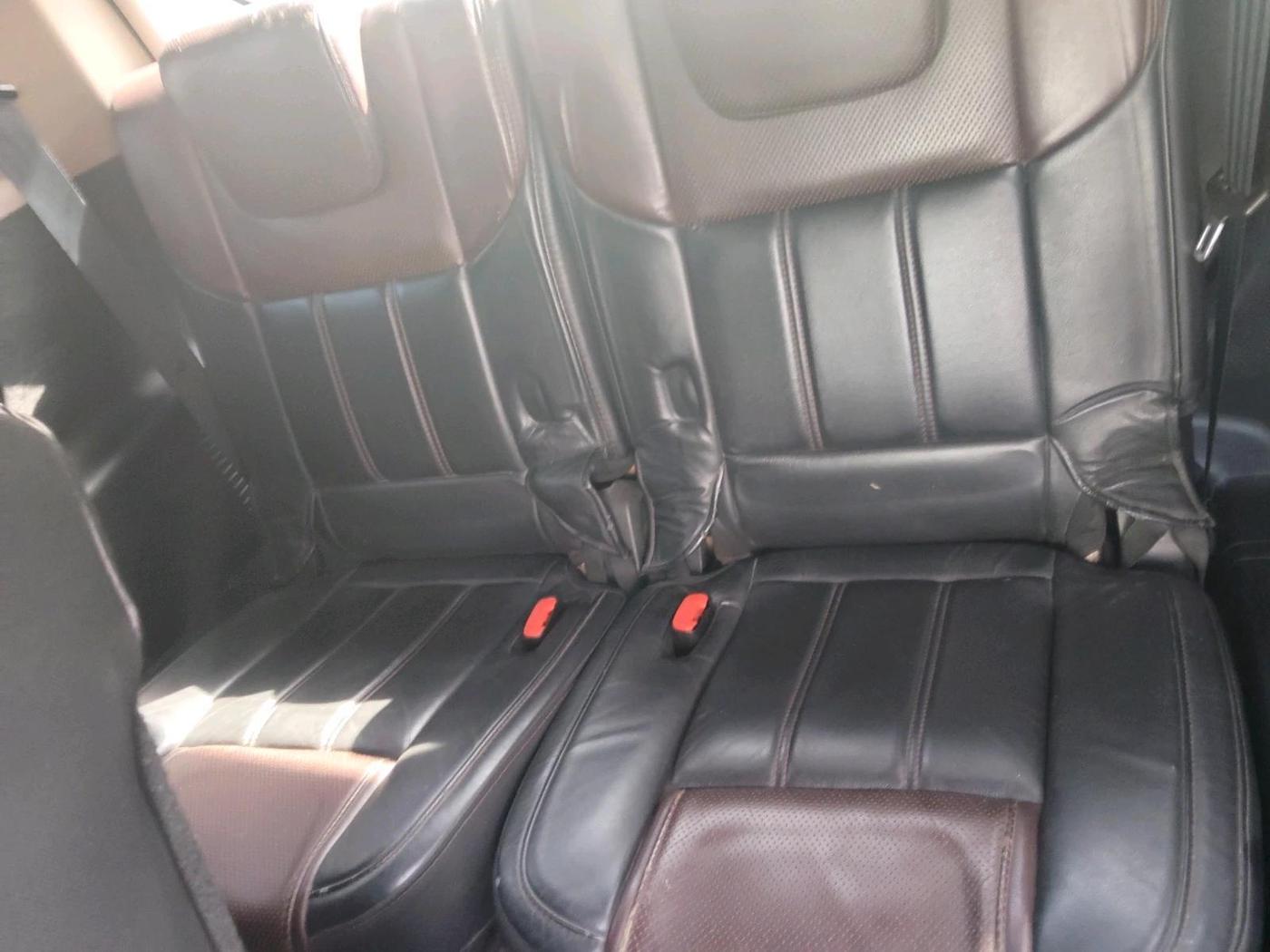 2012 Mahindra XUV500 W8, Diesel, Manual, 86,650 km, interior