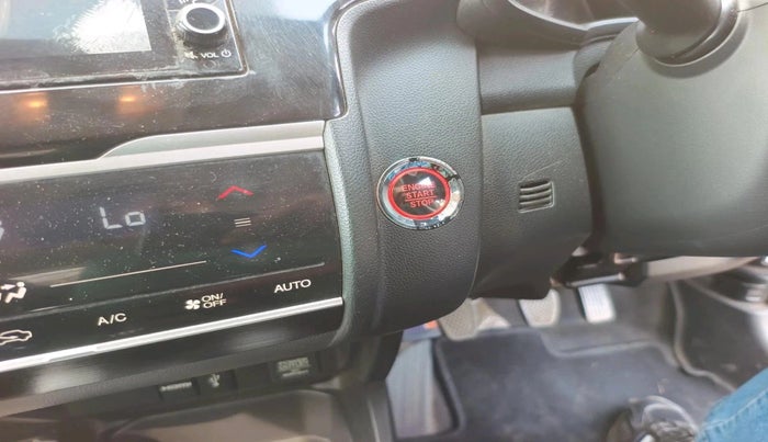 2017 Honda WR-V 1.5L I-DTEC VX MT, Diesel, Manual, 1,54,490 km, interior