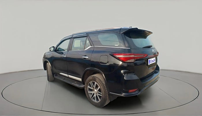 2017 Toyota Fortuner 2.8 4X4 AT, Diesel, Automatic, 1,20,209 km, exterior