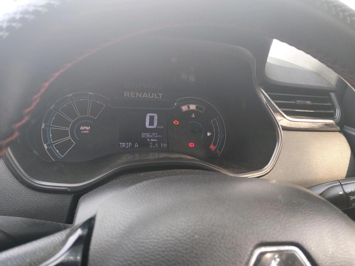 2022 Renault TRIBER RXT, Petrol, Manual, 89,620 km, interior