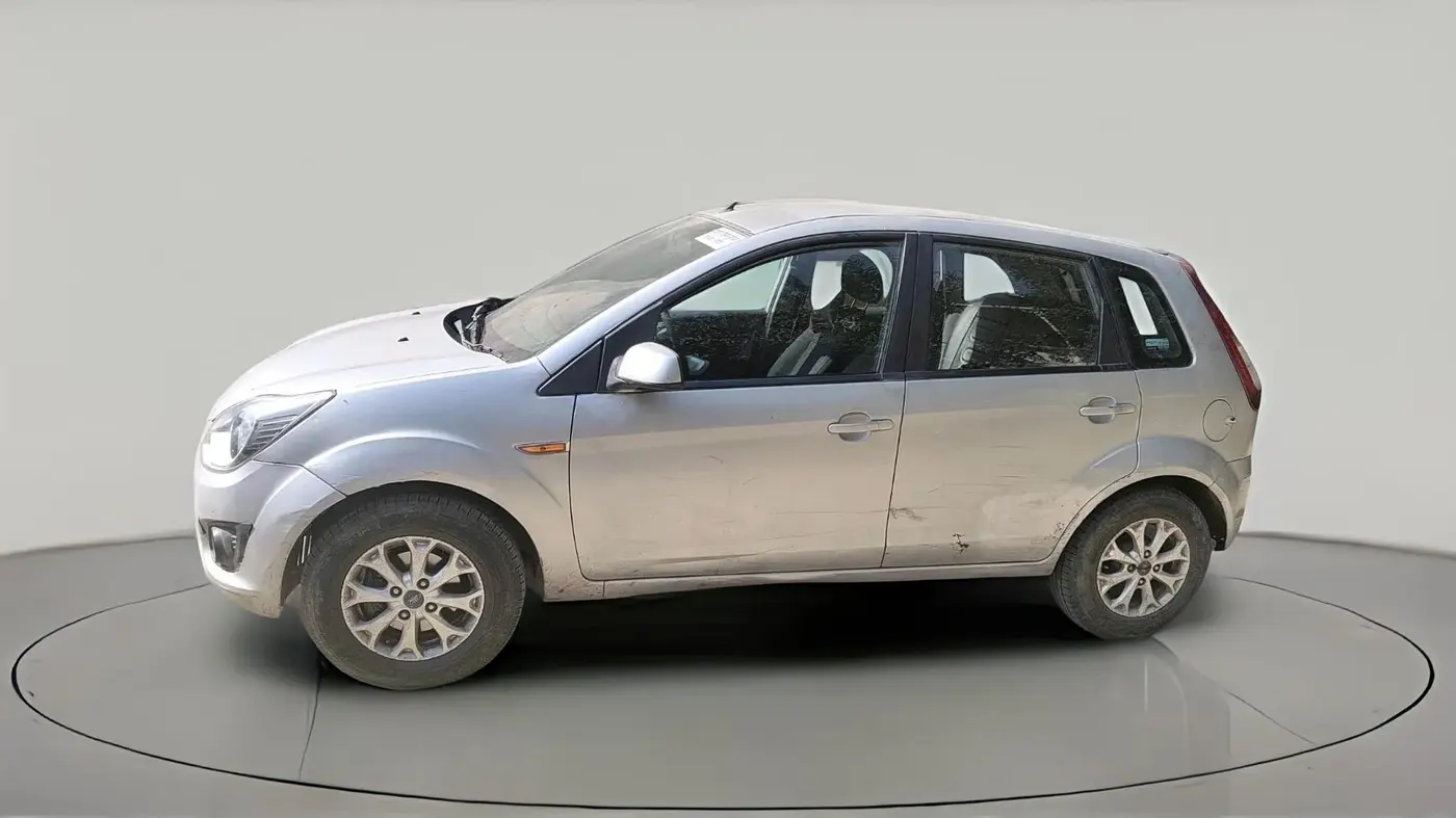 2013 Ford Figo ZXI 1.2 PETROL, Petrol, Manual, 1,29,310 km, exterior