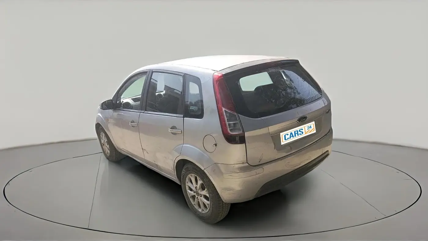 2013 Ford Figo ZXI 1.2 PETROL, Petrol, Manual, 1,29,310 km, exterior