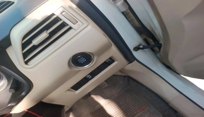 2021 Maruti Dzire ZXI, Petrol, Manual, 60,668 km, interior