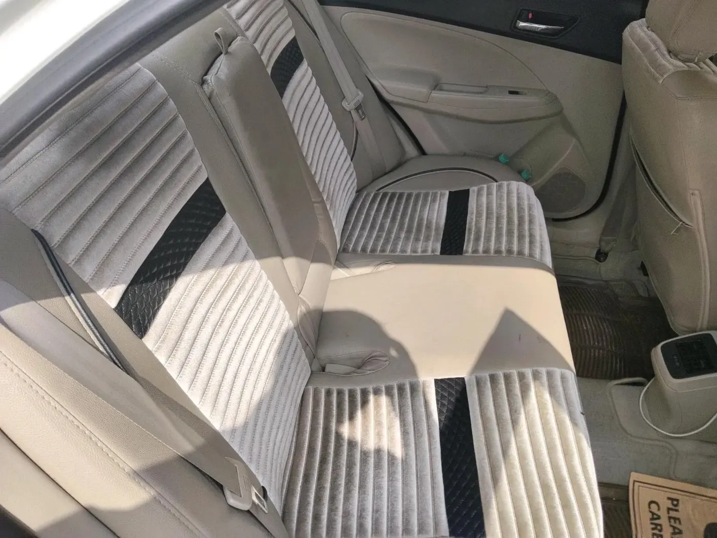 2017 Maruti Dzire VXI, Petrol, Manual, 1,28,408 km, interior
