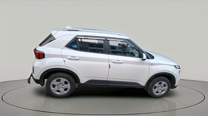 2022 Hyundai VENUE S 1.2, Petrol, Manual, 14,115 km, exterior