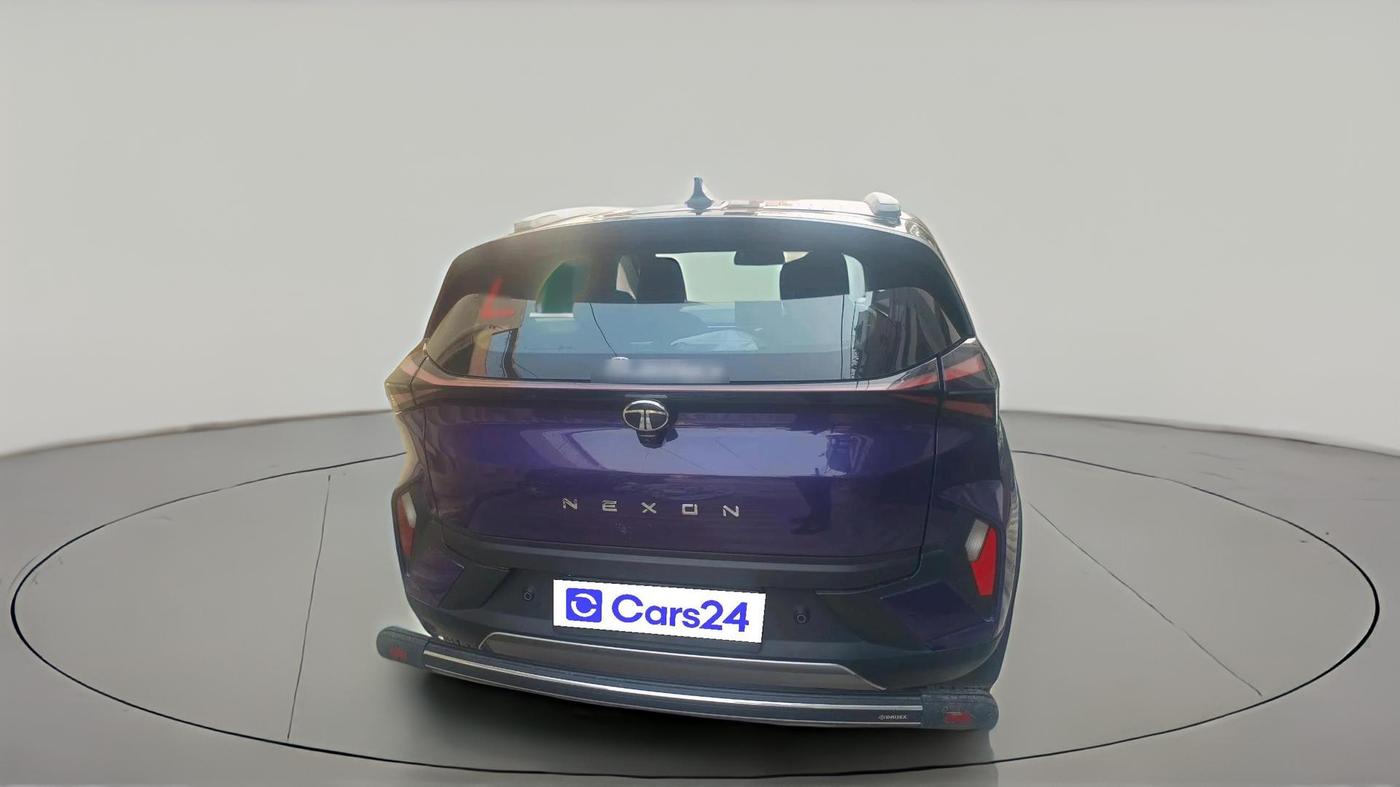 2024 Tata NEXON Fearless Plus Purple DCA Dual Tone 1.2 Petrol, Petrol, Automatic, 1,570 km, exterior