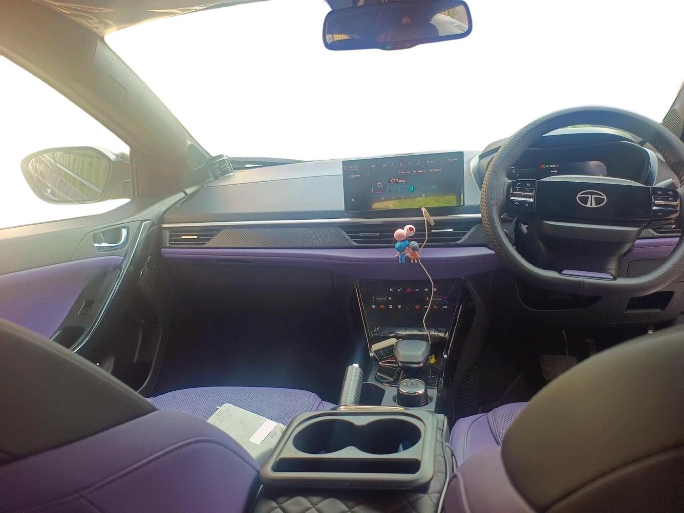 2024 Tata NEXON Fearless Plus Purple DCA Dual Tone 1.2 Petrol, Petrol, Automatic, 1,570 km, interior