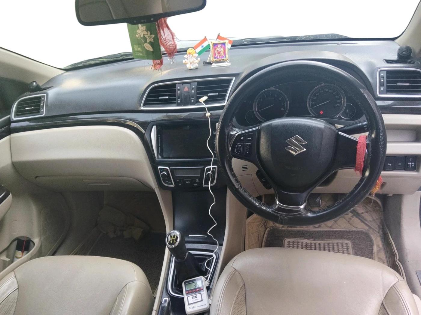 2017 Maruti Ciaz ALPHA 1.4 PETROL, Petrol, Manual, 1,10,517 km, interior