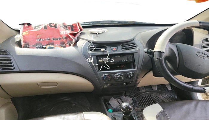 2013 Hyundai Eon D-LITE+, Petrol, Manual, 1,13,177 km, interior