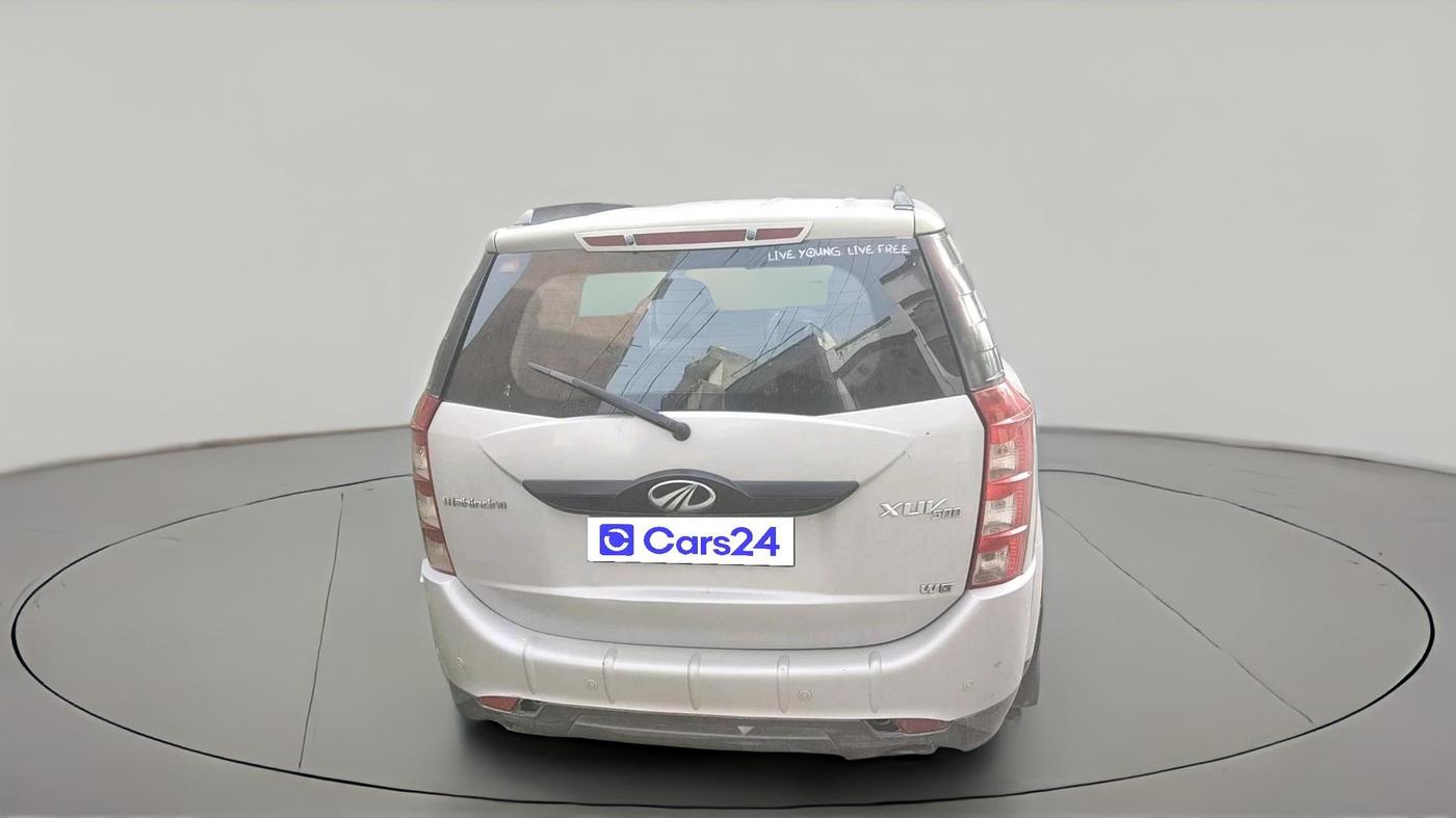 2016 Mahindra XUV500 W6, Diesel, Manual, 1,28,784 km, exterior