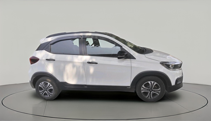 2024 Tata TIAGO NRG  NRG XZA CNG, CNG, Automatic, 28,738 km, exterior