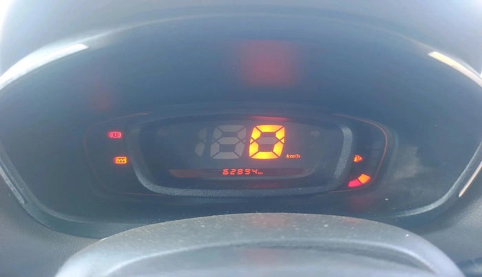 2017 Renault Kwid RXT 0.8, Petrol, Manual, 62,894 km, interior