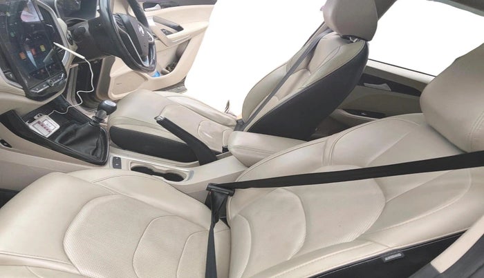 2021 MG HECTOR SHARP 2.0 DIESEL, Diesel, Manual, 88,892 km, interior