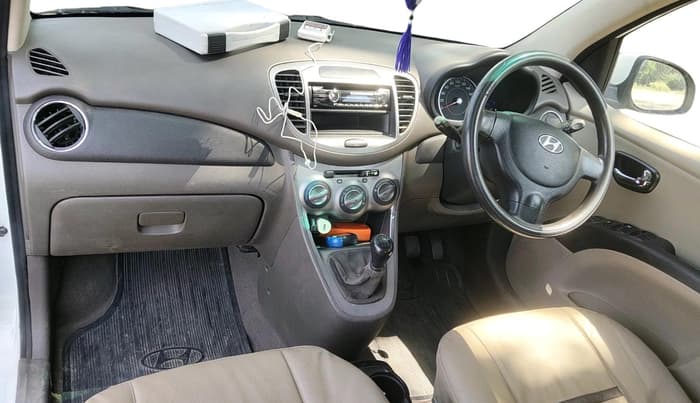 2011 Hyundai i10 MAGNA 1.2, Petrol, Manual, 56,358 km, interior