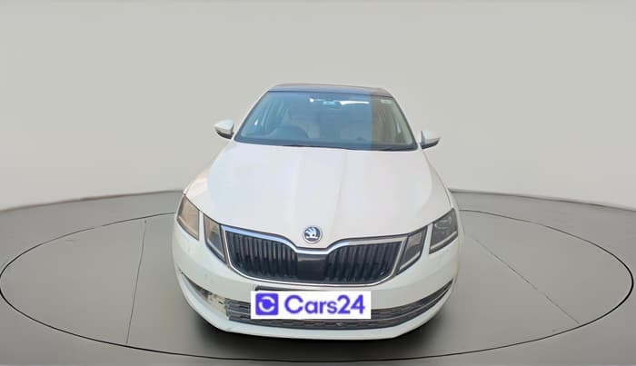 2018 Skoda Octavia 2.0 TDI L&K AT, Diesel, Automatic, 1,54,089 km, exterior