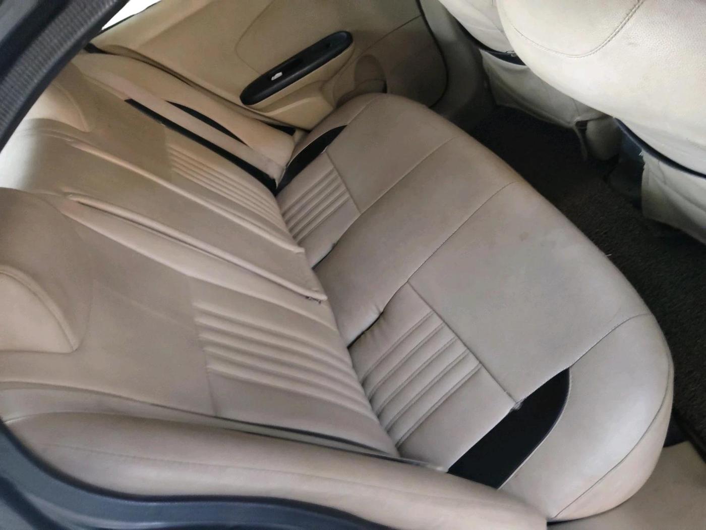 2015 Honda Amaze 1.2L I-VTEC E, Petrol, Manual, 86,059 km, interior