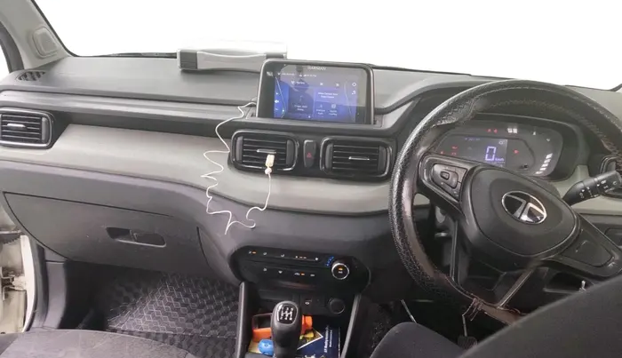 2024 Tata PUNCH ADVENTURE RHYTHM CNG, CNG, Manual, 90,589 km, interior