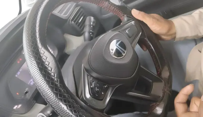 2024 Tata PUNCH ADVENTURE RHYTHM CNG, CNG, Manual, 90,589 km, interior