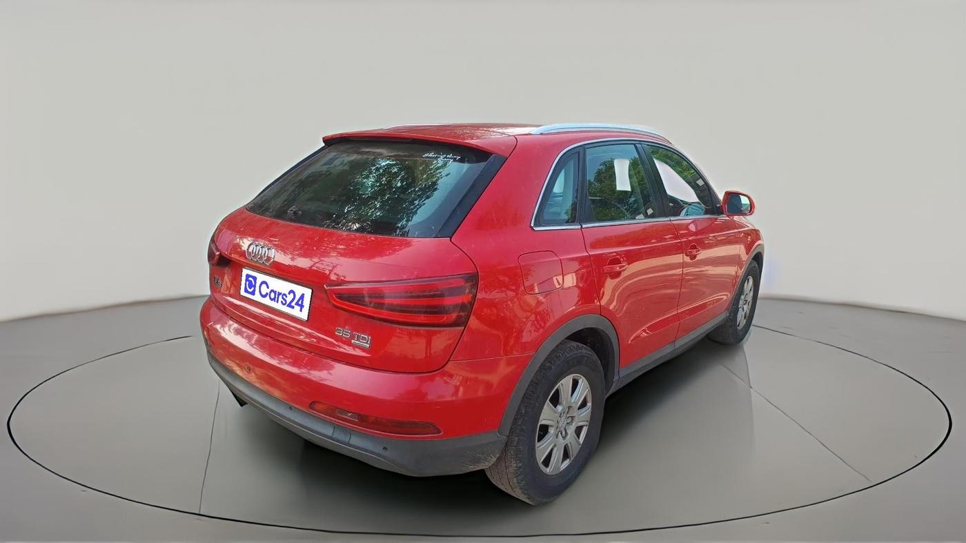 2015 Audi Q3 35 TDI Quattro, Diesel, Automatic, 1,25,993 km, exterior