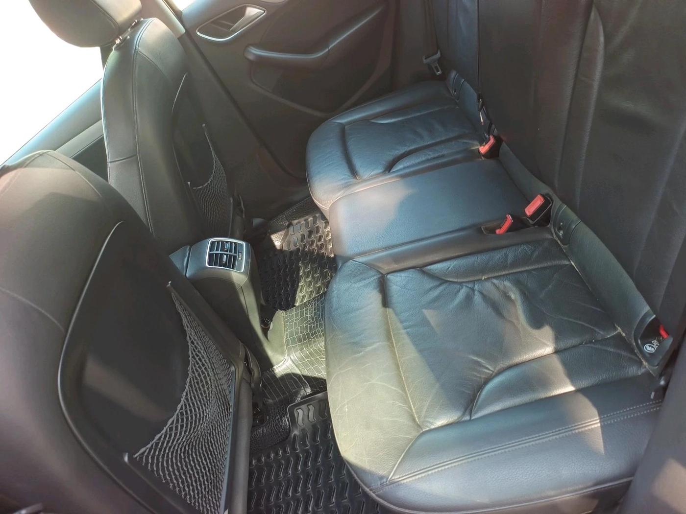 2015 Audi Q3 35 TDI Quattro, Diesel, Automatic, 1,25,993 km, interior