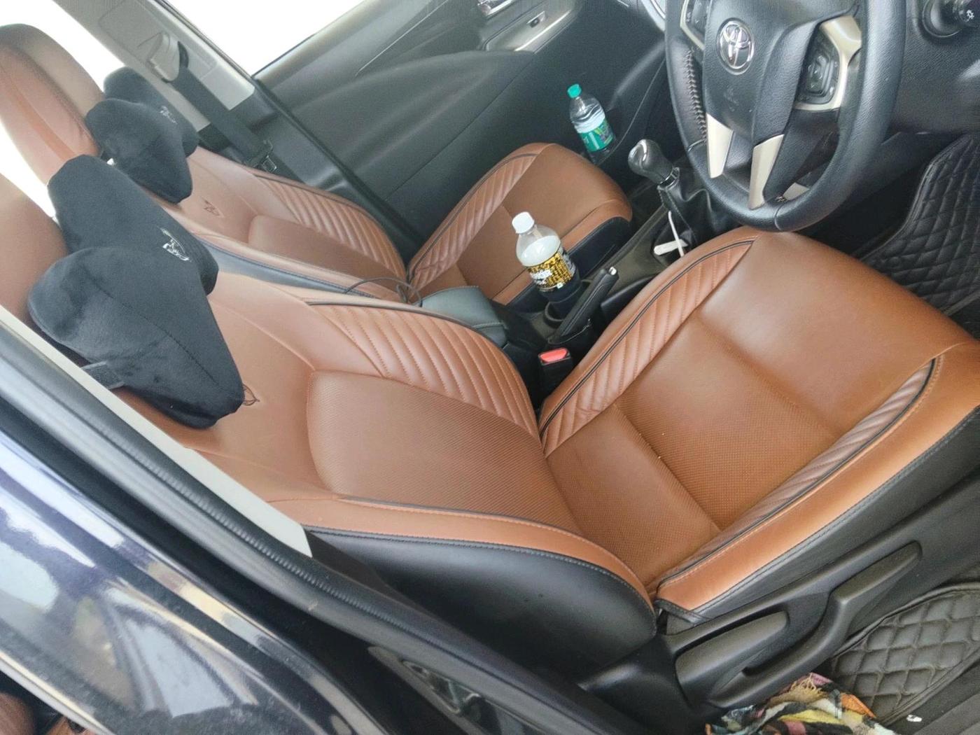 2022 Toyota Innova Crysta 2.7 VX 7 STR, Petrol, Manual, 24,751 km, interior