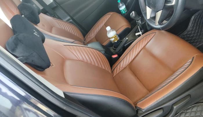 2022 Toyota Innova Crysta 2.7 VX 7 STR, Petrol, Manual, 24,751 km, interior