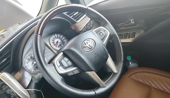 2022 Toyota Innova Crysta 2.7 VX 7 STR, Petrol, Manual, 24,751 km, interior