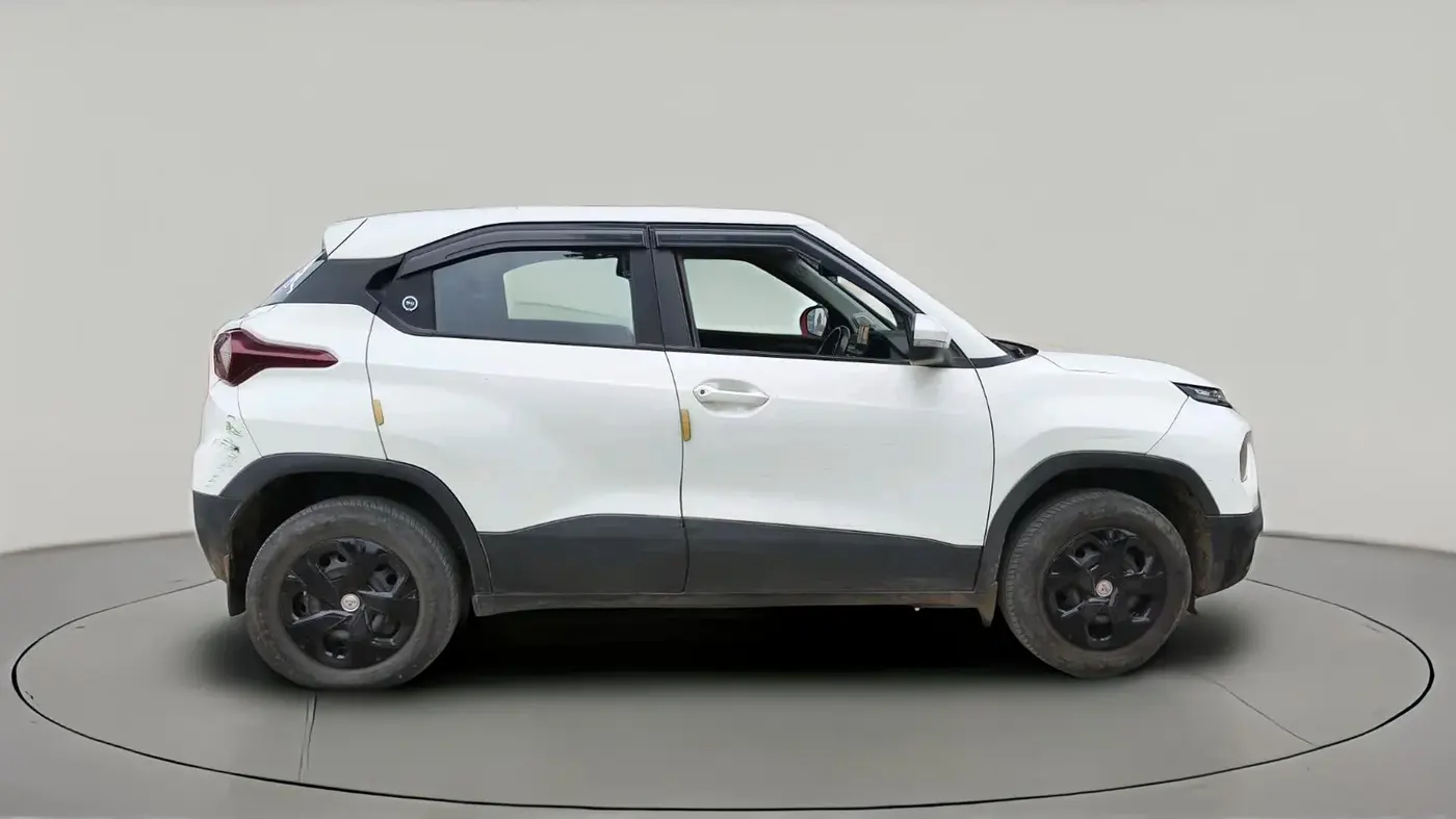 2024 Tata PUNCH ADVENTURE RHYTHM CNG, CNG, Manual, 81,829 km, exterior