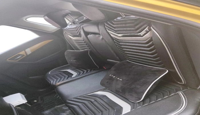 2017 Maruti Vitara Brezza ZDI, Diesel, Manual, 47,160 km, interior