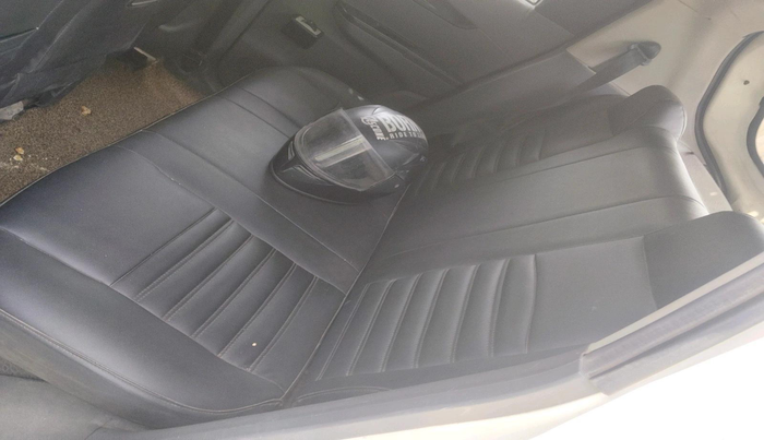 2018 Mahindra Kuv100 K2 TRIP CNG, CNG, Manual, 69,294 km, interior