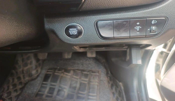 2021 KIA SELTOS HTK PLUS 1.5 DIESEL, Diesel, Manual, 1,34,711 km, interior