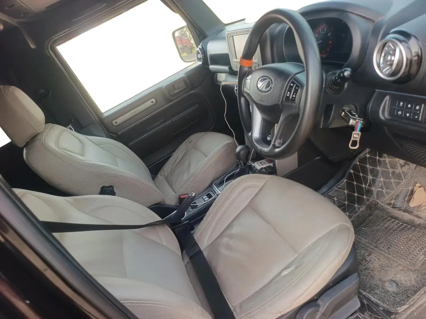 2021 Mahindra Thar LX PETROL HT 4WD AT, Petrol, Automatic, 50,876 km, interior