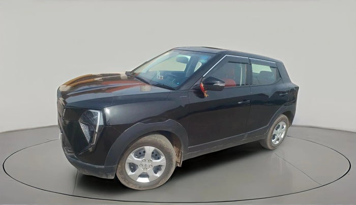 2025 Mahindra XUV 3XO MX2 Pro 1.2 L TCMPFI AT, Petrol, Automatic, 5,845 km, exterior