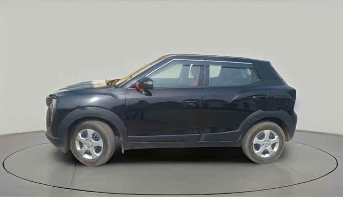 2025 Mahindra XUV 3XO MX2 Pro 1.2 L TCMPFI AT, Petrol, Automatic, 5,845 km, exterior