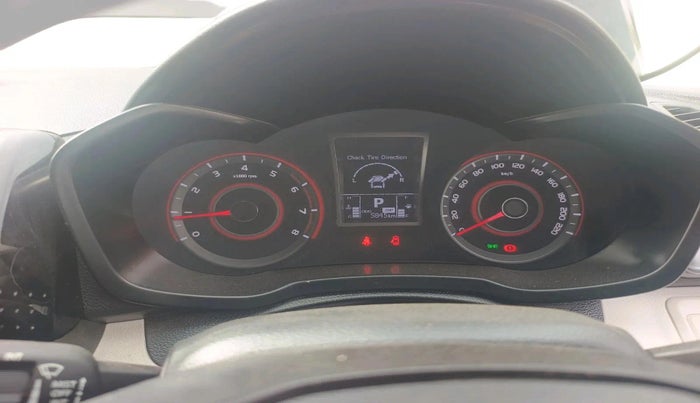 2025 Mahindra XUV 3XO MX2 Pro 1.2 L TCMPFI AT, Petrol, Automatic, 5,845 km, interior