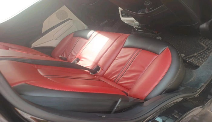 2025 Mahindra XUV 3XO MX2 Pro 1.2 L TCMPFI AT, Petrol, Automatic, 5,845 km, interior