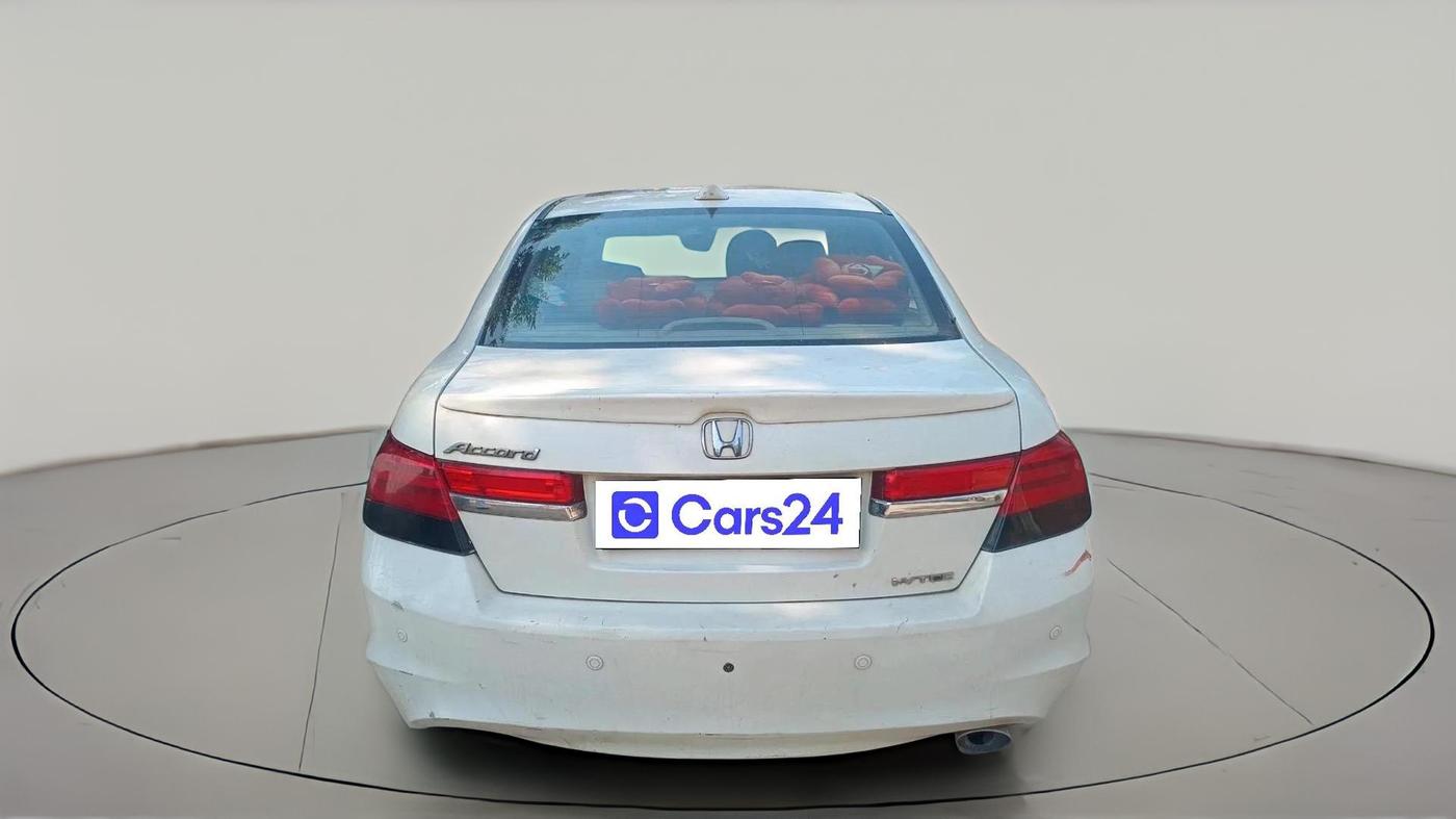 2012 Honda Accord 2.4L I-VTEC AT, CNG, Automatic, 1,49,505 km, exterior