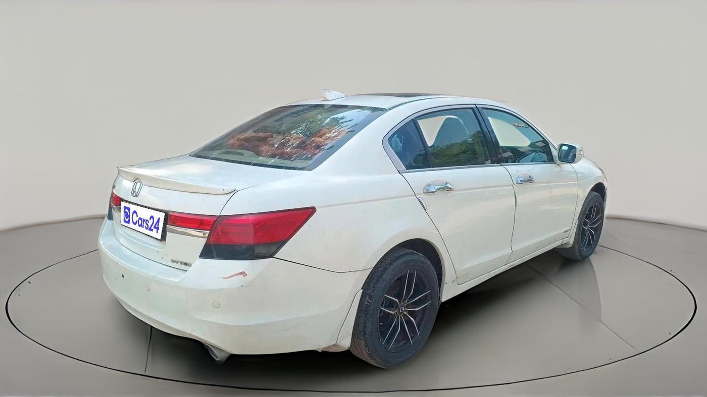 2012 Honda Accord 2.4L I-VTEC AT, CNG, Automatic, 1,49,505 km, exterior