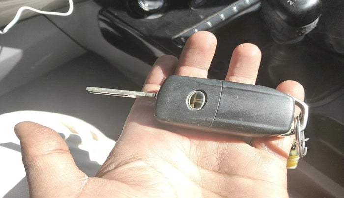 2019 Tata NEXON XM PETROL, Petrol, Manual, 61,576 km, interior