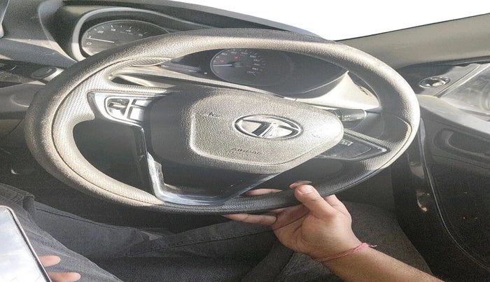 2019 Tata NEXON XM PETROL, Petrol, Manual, 61,576 km, interior