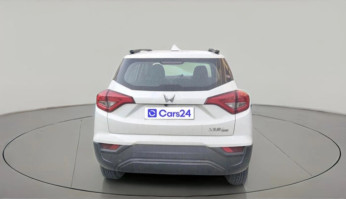 2024 Mahindra XUV300 W4 1.5 DIESEL, Diesel, Manual, 81,729 km, exterior